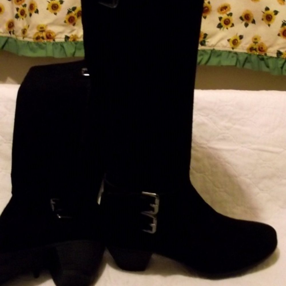 EASY SPIRIT Boots Womens Esvalvano, Black